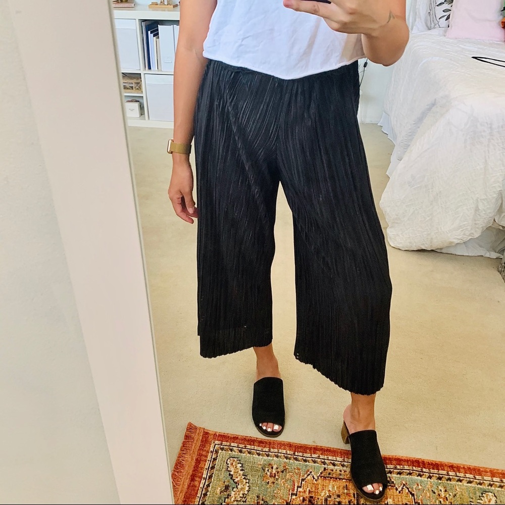 Wide Leg Flowy Pants!
